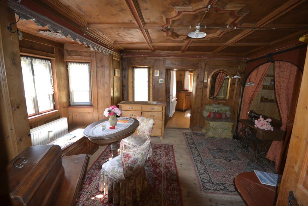 B&B La Tana Dell'Orso - Die Baerenhoehle Castello-Molina di Fiemme Quarto foto