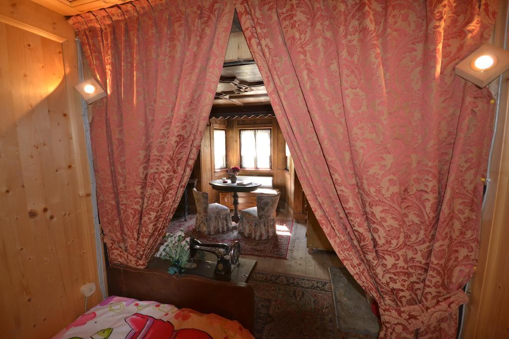B&B La Tana Dell'Orso - Die Baerenhoehle Castello-Molina di Fiemme Quarto foto